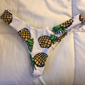 PINEAPPLE CHEEKY BATHINGSUIT BOTTOMS